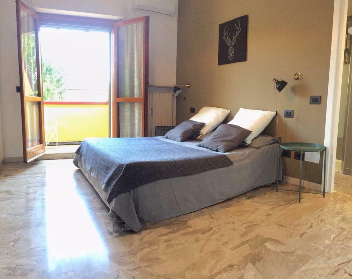 Il Contrabbasso Cremona Esterno foto